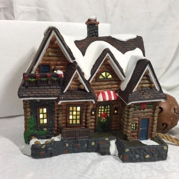 Santa's Workbench Collection - Picture 3 of 12